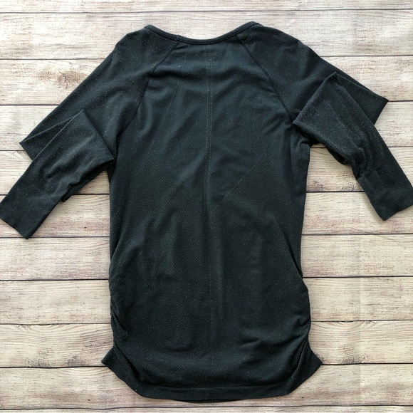 Athleta Speedlight Seamless Top in Shine Gray Size L - Picture 5 of 8